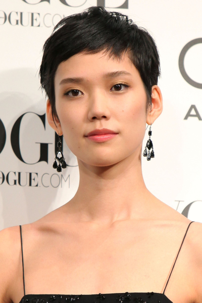Tao Okamoto in a pixie haircut